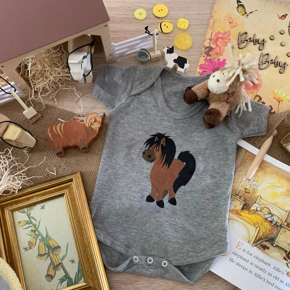 Design of baby 2024 clothes