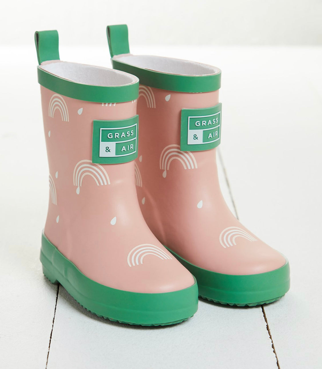 Kids Pink Rainbow Colour Changing Wellies by Grass & Air  | Cotswold Baby Co