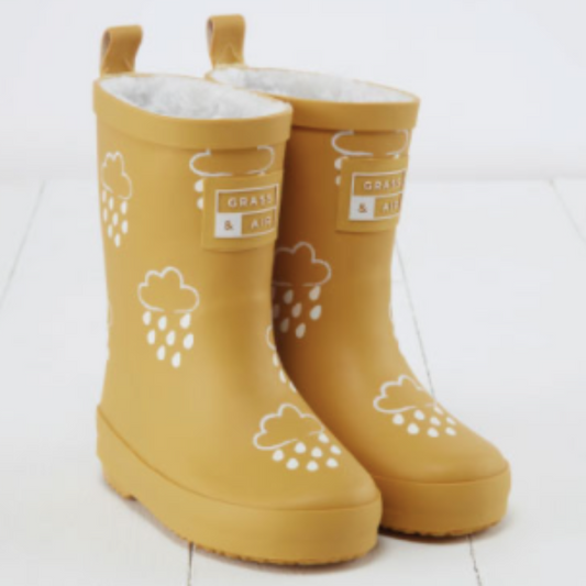Ochre Colour-Changing Kids Winter Wellies by Grass and Air