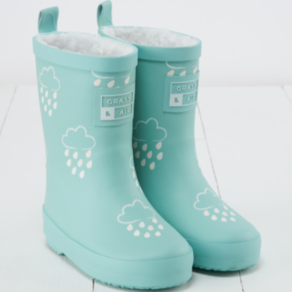Pistachio Colour-Changing Kids Winter Wellies by Grass & Air