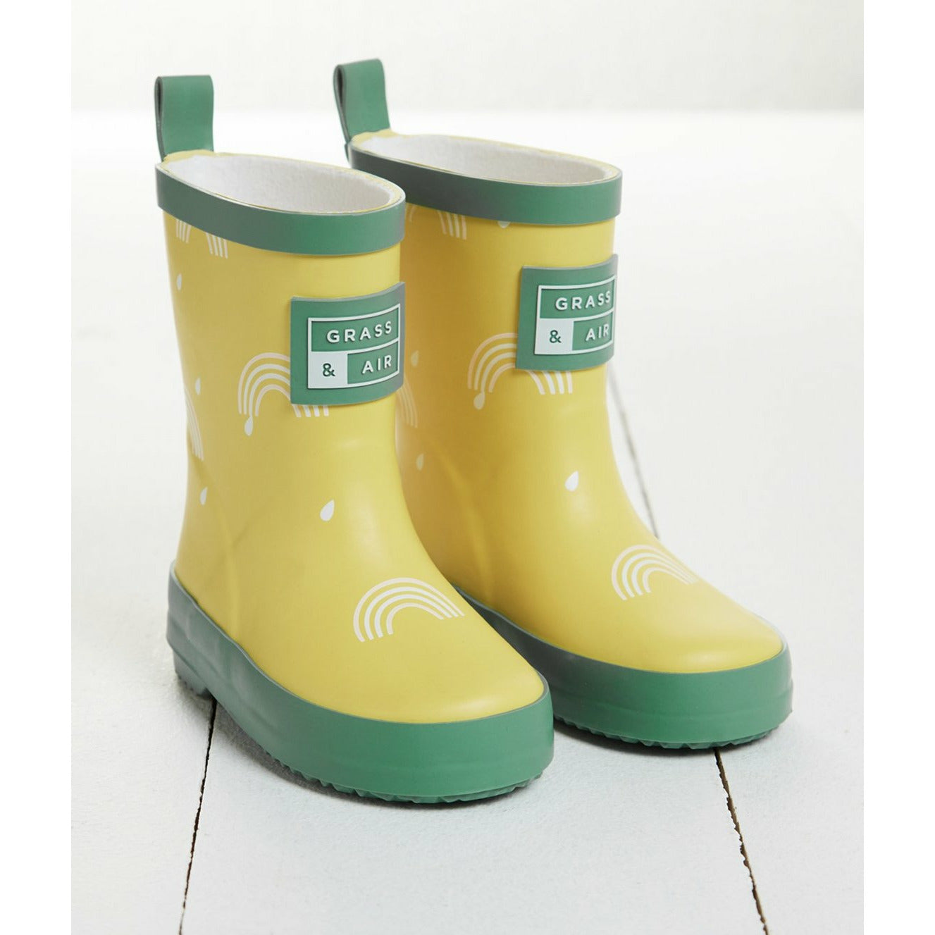 Kids Yellow Rainbow Colour Changing Wellies by Grass & Air | Cotswold Baby Co